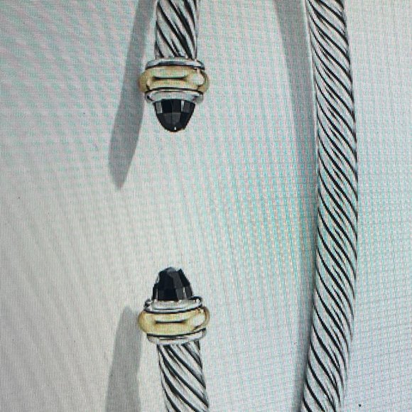 David Yurman - Cable Bracelet - Black Onyx with 18K Yellow Gold - Picture 2 of 10
